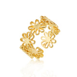 Golden ring with a Daisy symbol