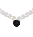 Choker with pearl beads in the shape of a heart, with a Heart pendant Gold